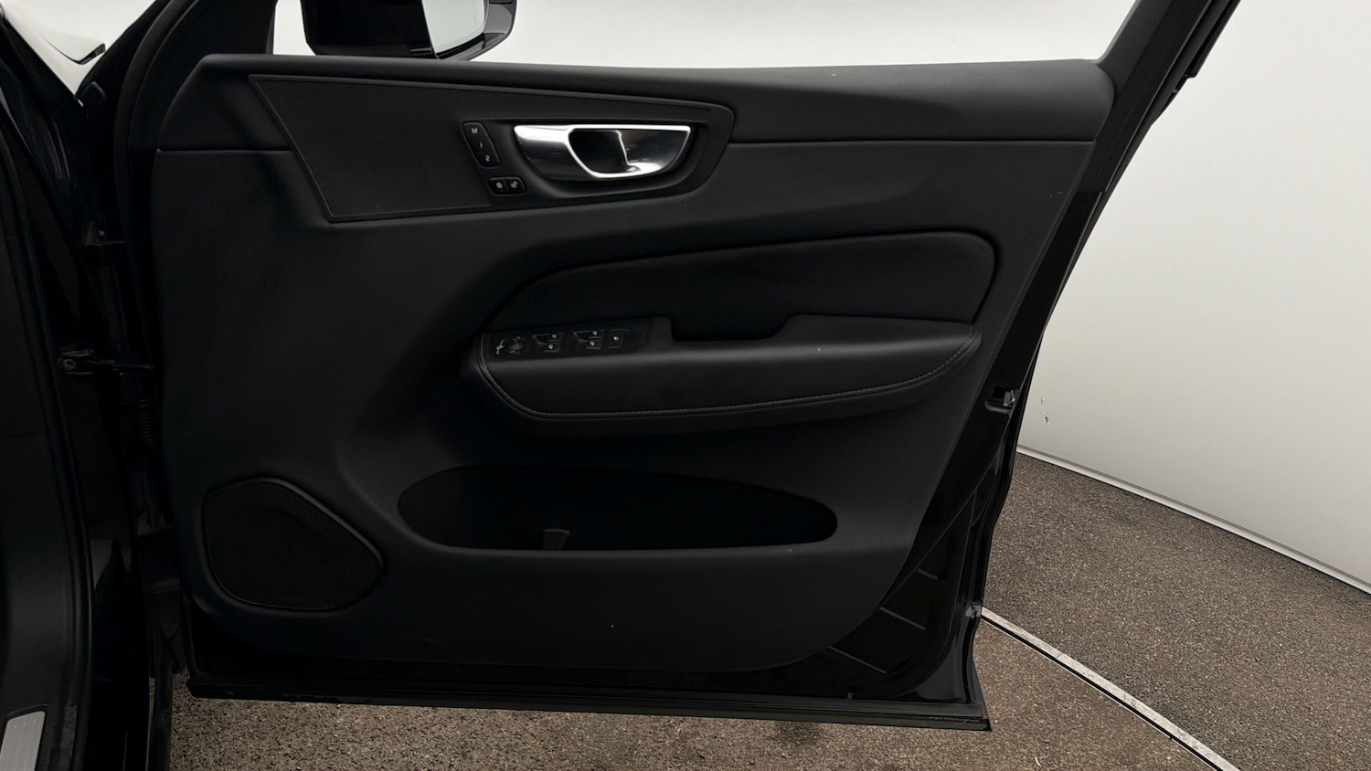 Used Volvo XC60 for sale - 78083878: Photo 14