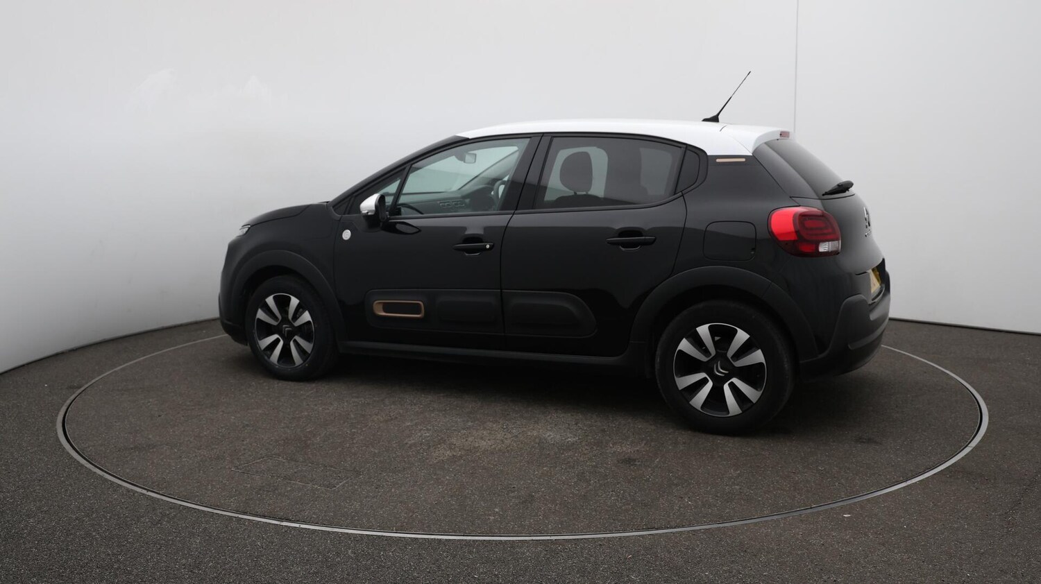 Vehicle 48