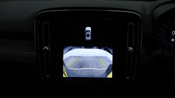 Used Volvo XC40 2024 for sale - 75729246: Photo 26