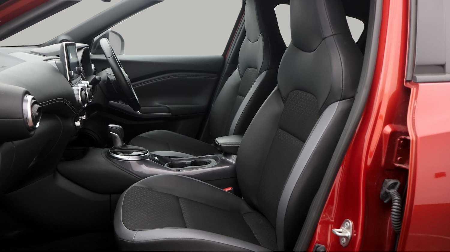 Used Nissan Juke 2022 for sale - 77702835: Photo 14