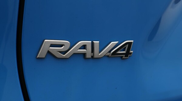 Used Toyota RAV4 2020 for sale - 76294836: Photo 23