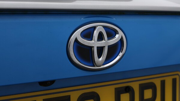 Used Toyota RAV4 2020 for sale - 76294836: Photo 24