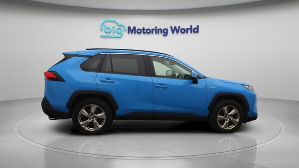 Used Toyota RAV4 2020 for sale - 76294836: Photo 9