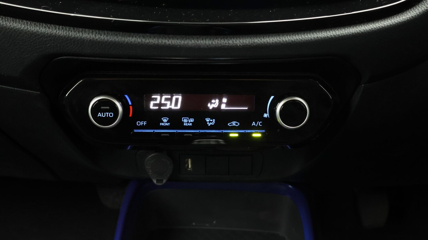 Used Toyota Aygo X 2022 for sale - 77274404: Photo 12