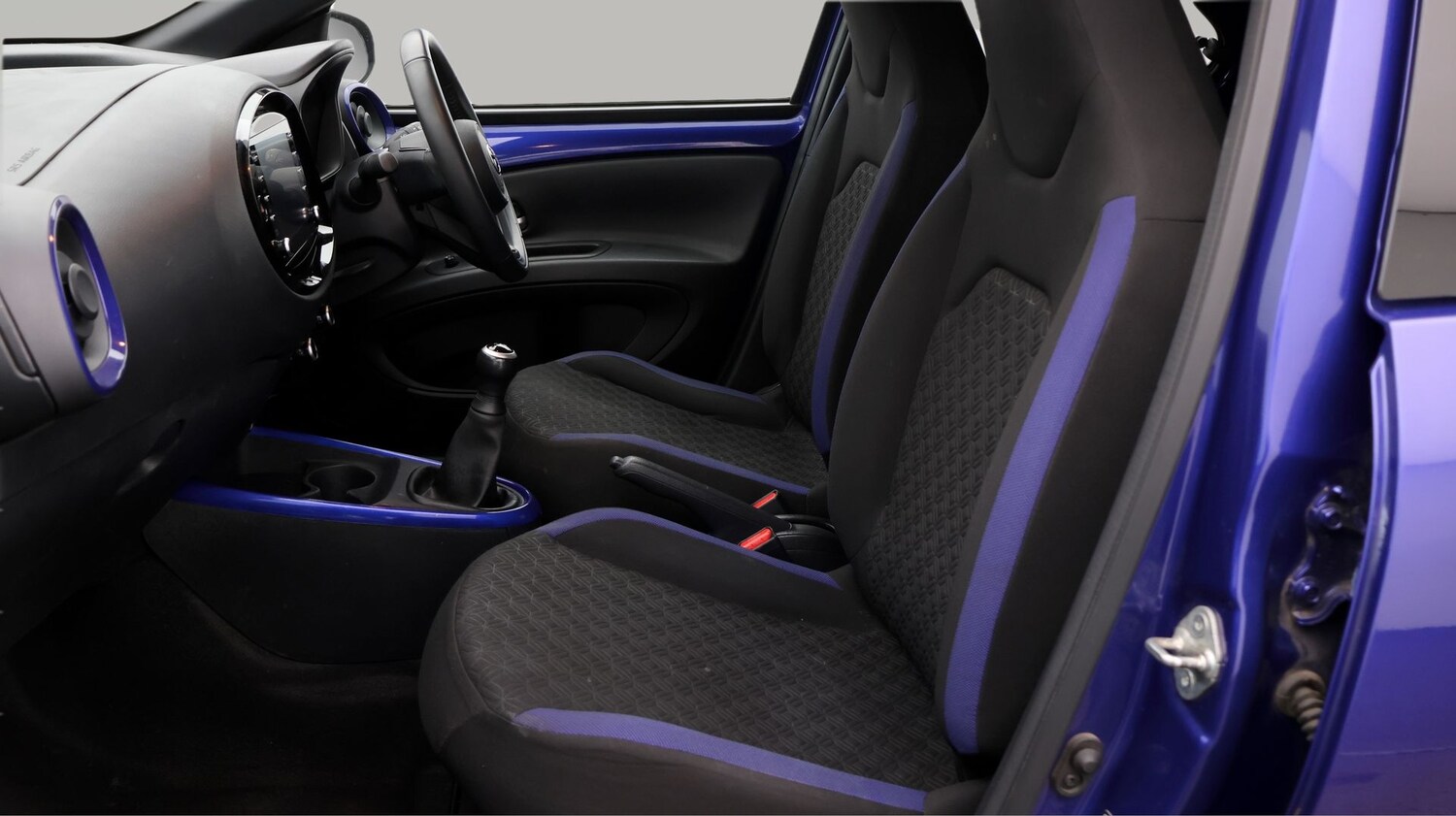 Used Toyota Aygo X 2022 for sale - 77274404: Photo 14