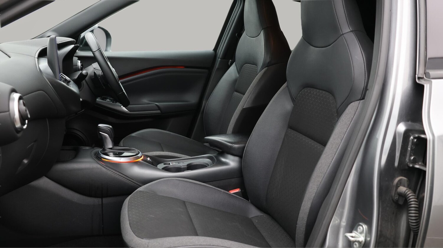 Used Nissan Juke 2024 for sale - 76573661: Photo 15