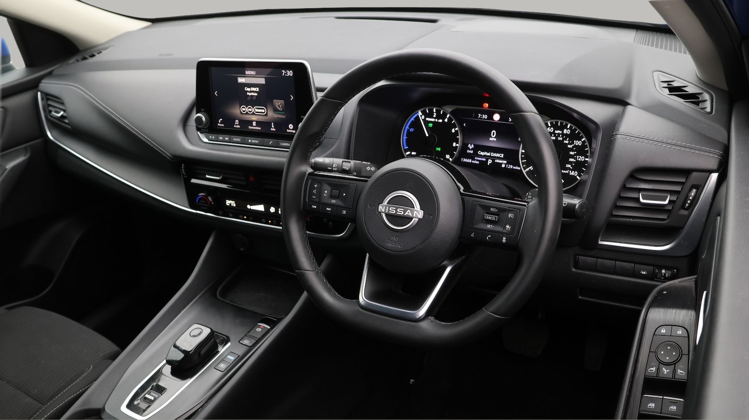 Used Nissan Qashqai 2024 for sale - 77323960: Photo 9