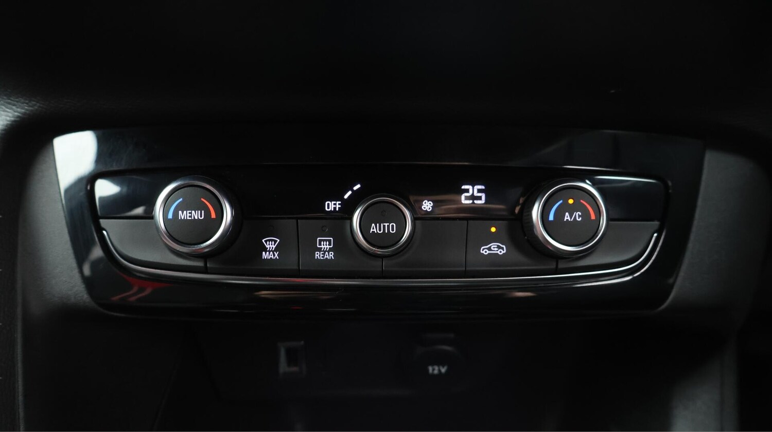 Used Vauxhall Corsa 2023 for sale - 76573736: Photo 13