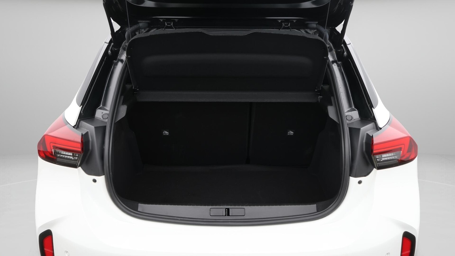 Used Vauxhall Corsa 2023 for sale - 76573736: Photo 18