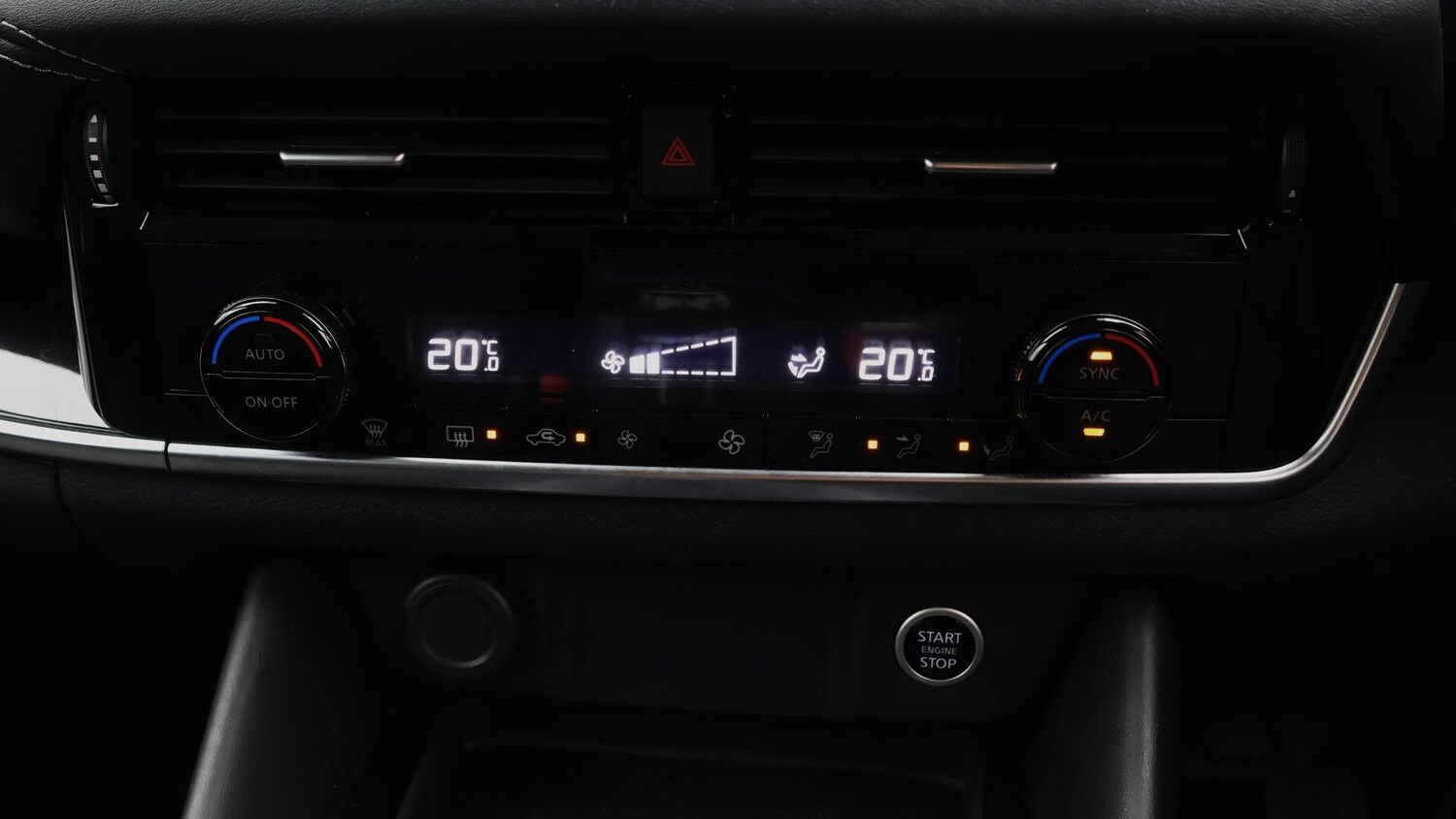 Used Nissan Qashqai 2022 for sale - 76370579: Photo 13