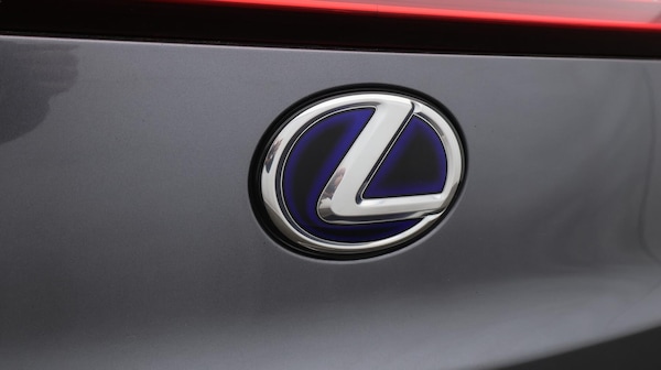 Used Lexus UX 2021 for sale - 76175376: Photo 35