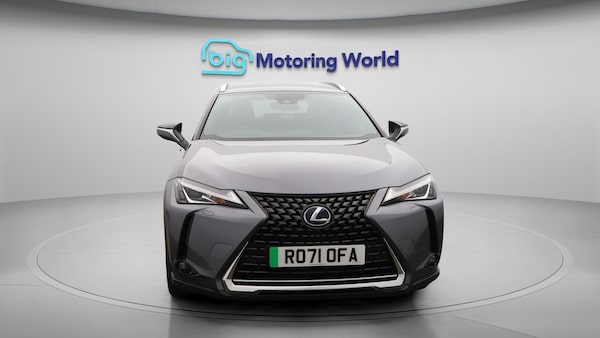 Used Lexus UX 2021 for sale - 76175376: Photo 3