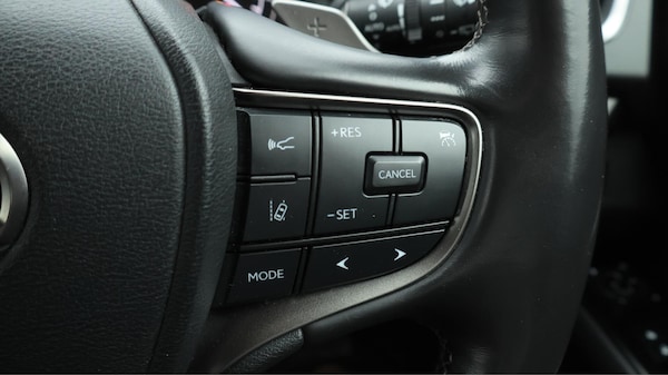 Used Lexus UX 2021 for sale - 76175376: Photo 41