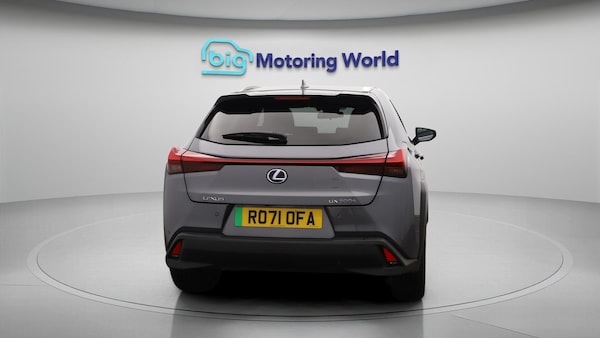 Used Lexus UX 2021 for sale - 76175376: Photo 7