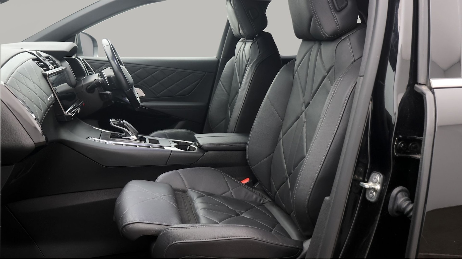 Used DS Automobiles DS 7 2023 for sale - 77463345: Photo 14