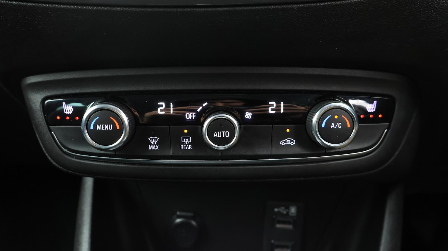 Used Vauxhall Crossland 2022 for sale - 76380790: Photo 12
