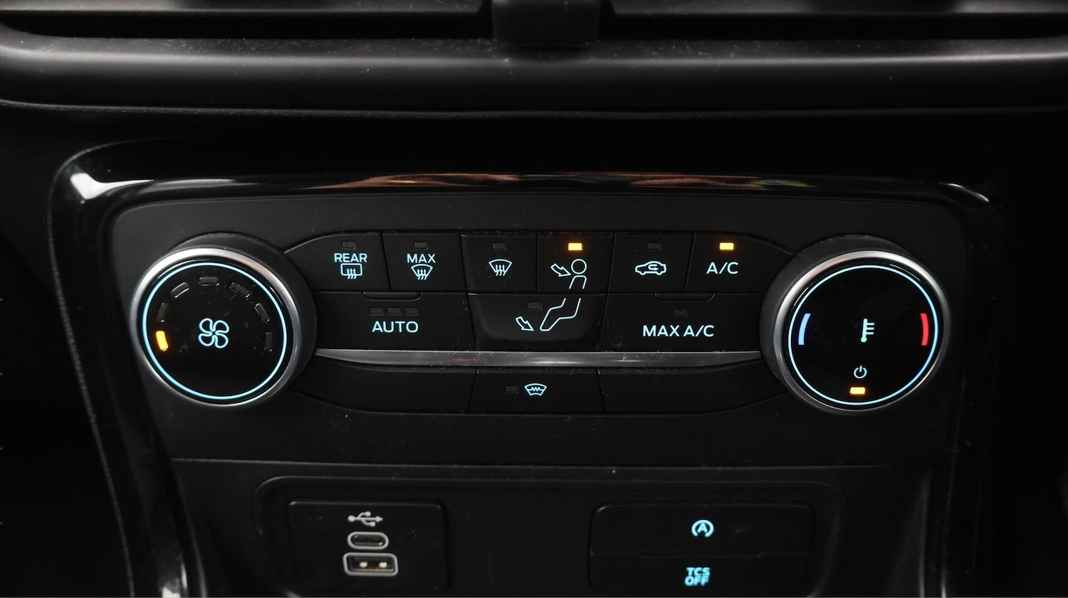 Used Ford Ecosport 2023 for sale - 76657035: Photo 13