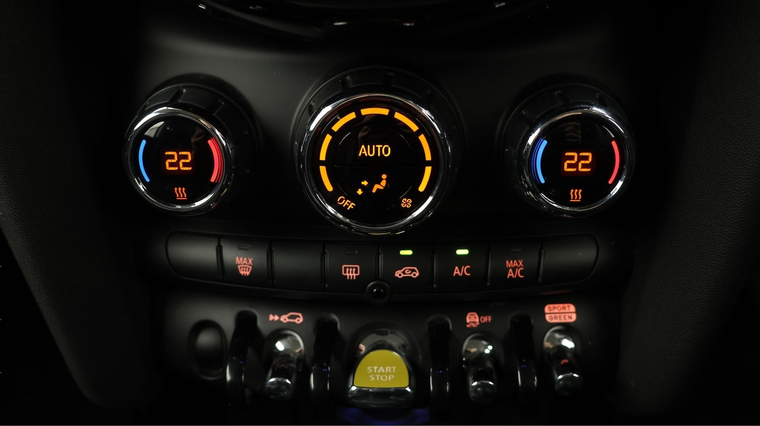 Used MINI Electric Hatch 2021 for sale - 77190352: Photo 12