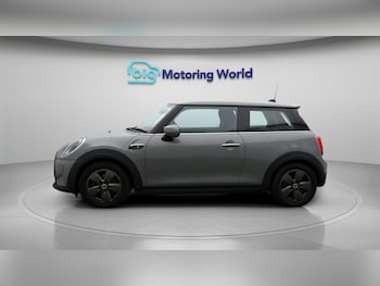 Used MINI Electric Hatch 2021 for sale - 77190352: Photo