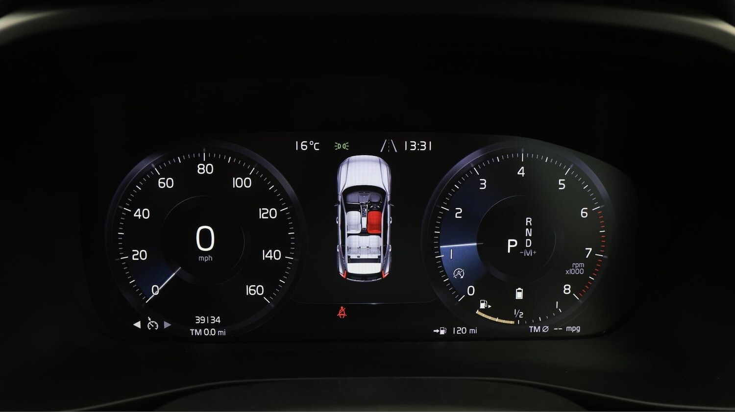 Used Volvo XC40 2021 for sale - 76458059: Photo 11