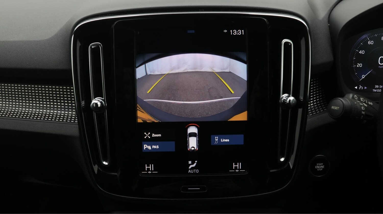 Used Volvo XC40 2021 for sale - 76458059: Photo 26