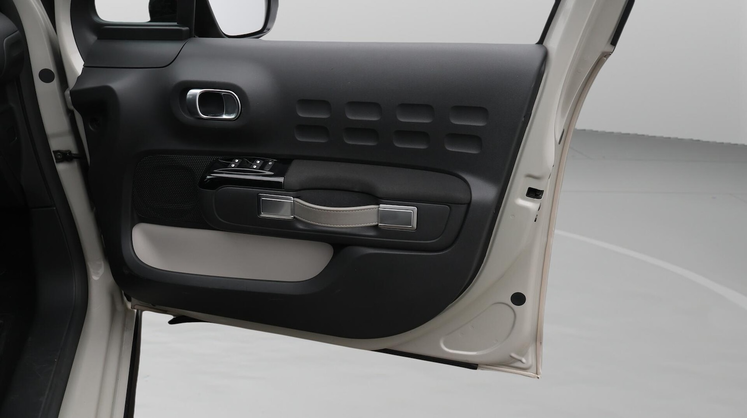 Used Citroen C3 2022 for sale - 76572375: Photo 16