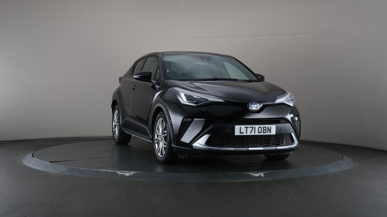 Used Toyota C-HR 2021 for sale - 76657076: Photo 52