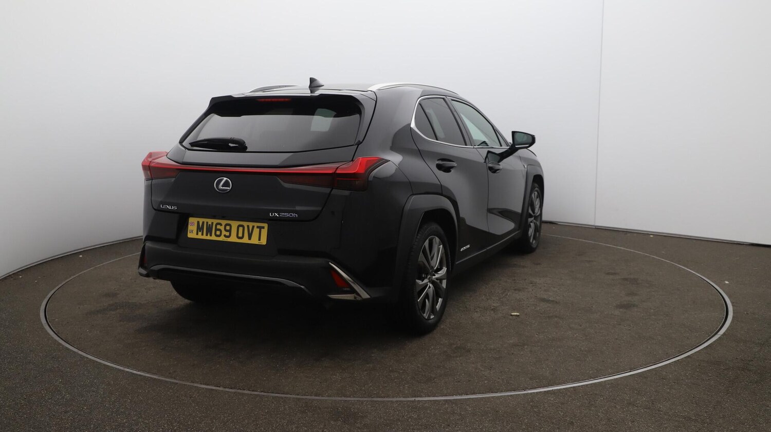 Used Lexus UX 2020 for sale - 76597406: Photo 56