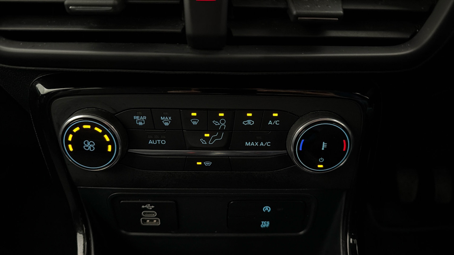 Used Ford Ecosport 2023 for sale - 78039519: Photo 11