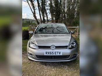 Used Volkswagen Golf 2015 for sale - 78232150: Photo