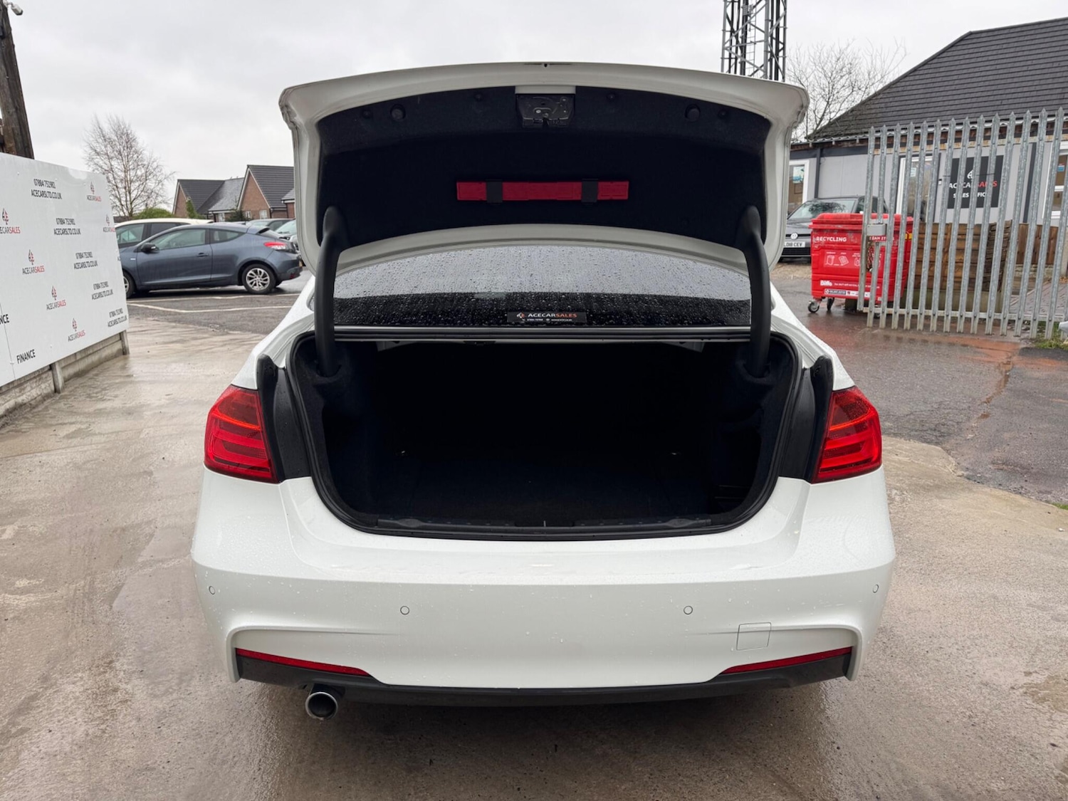 Used BMW 3 Series 2013 for sale - 77191889: Photo 76