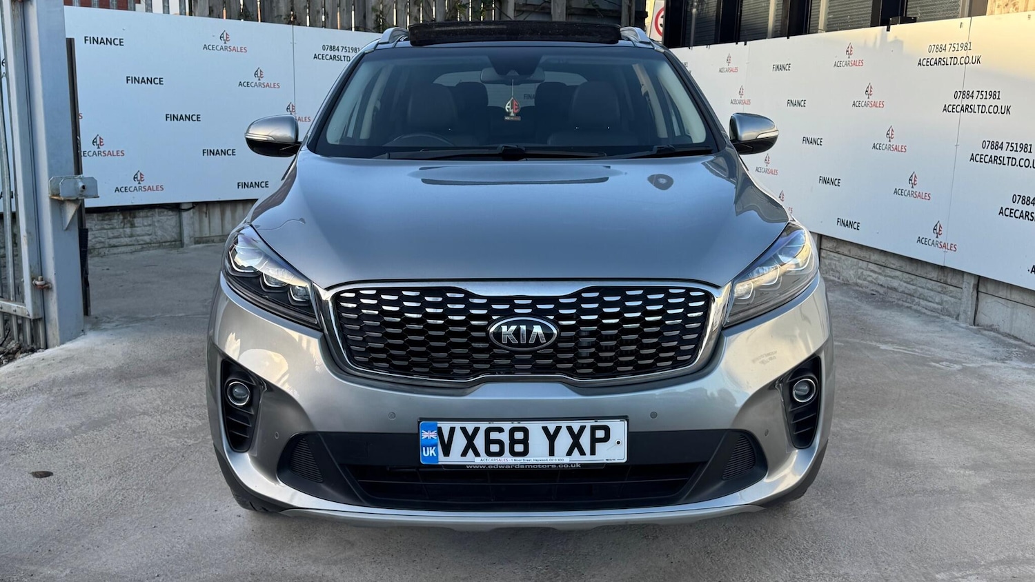 Used Kia Sorento 2018 for sale - 76913758: Photo 3