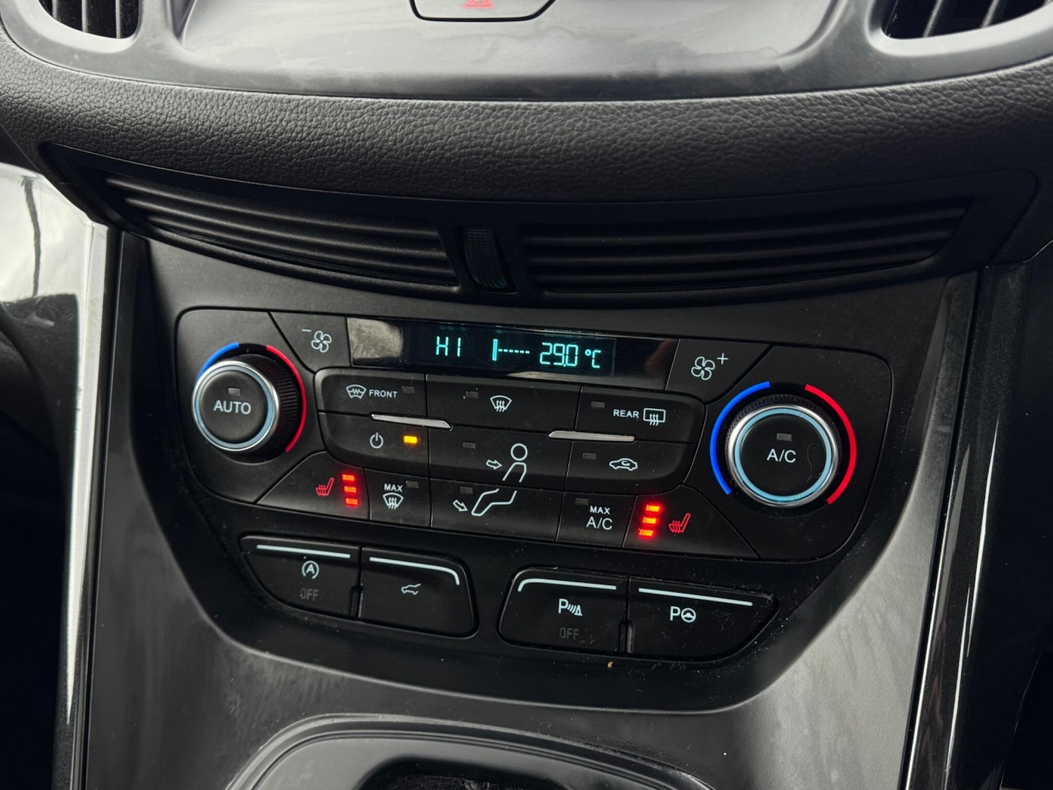 Used Ford Kuga 2017 for sale - 77455280: Photo 26