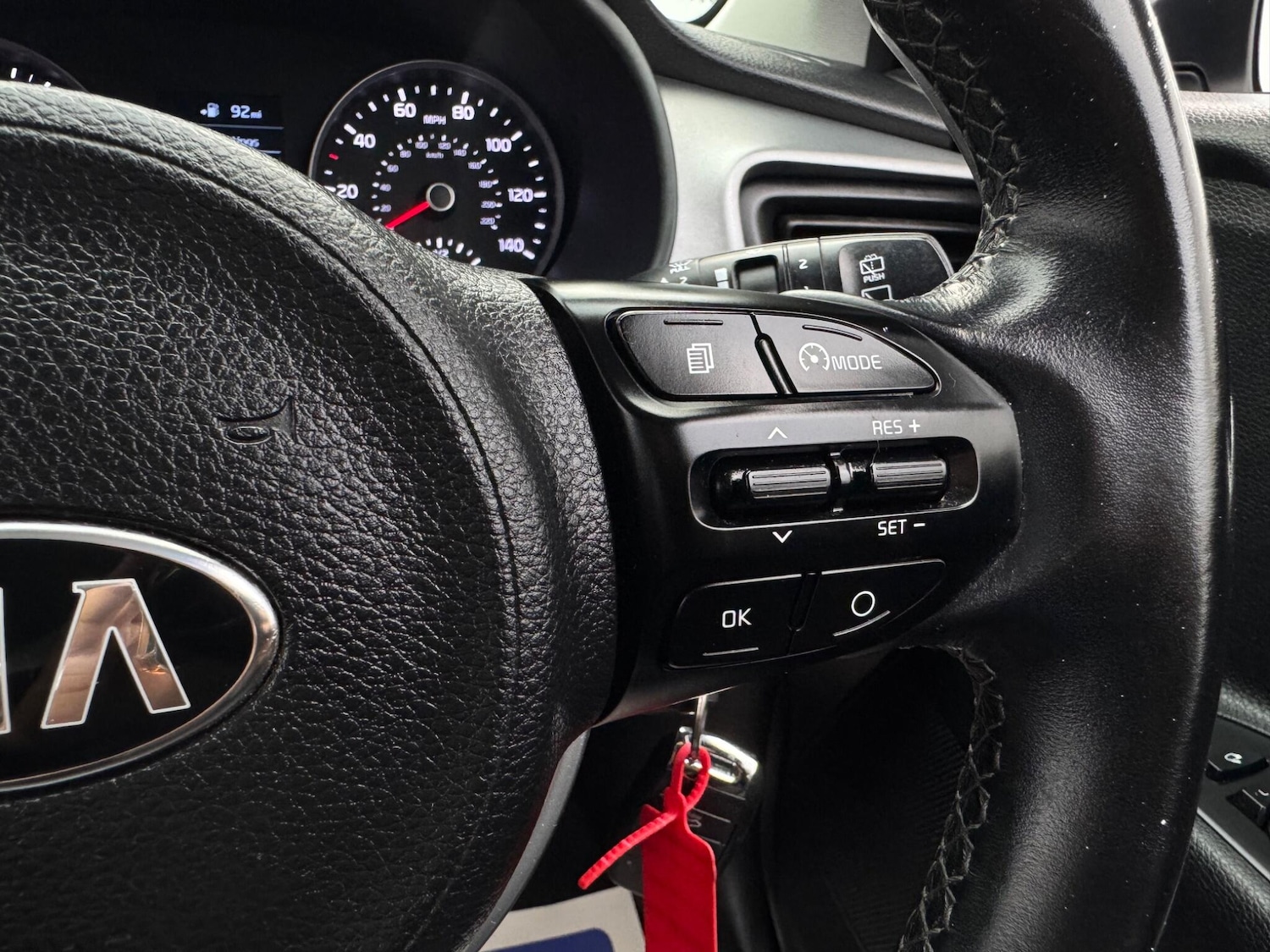 Used Kia Stonic 2019 for sale - 76953433: Photo 31