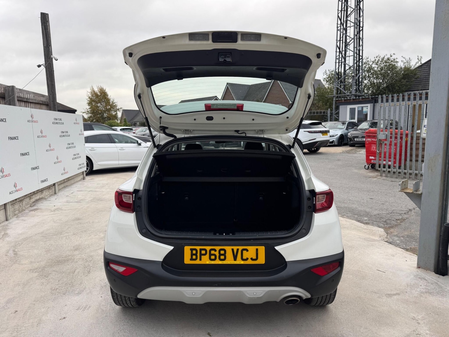 Used Kia Stonic 2019 for sale - 76953433: Photo 50