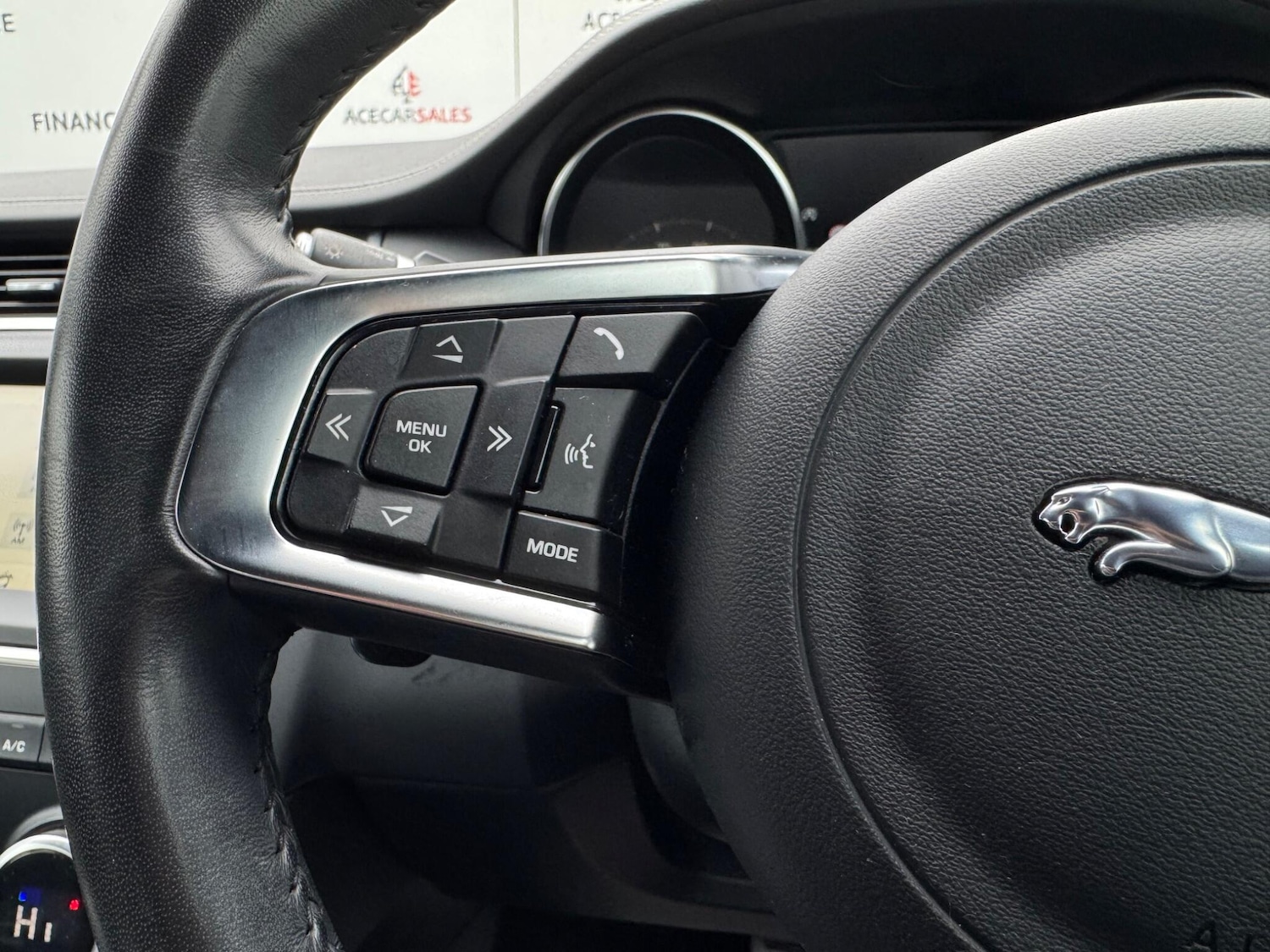 Used Jaguar E-Pace 2019 for sale - 77331453: Photo 32