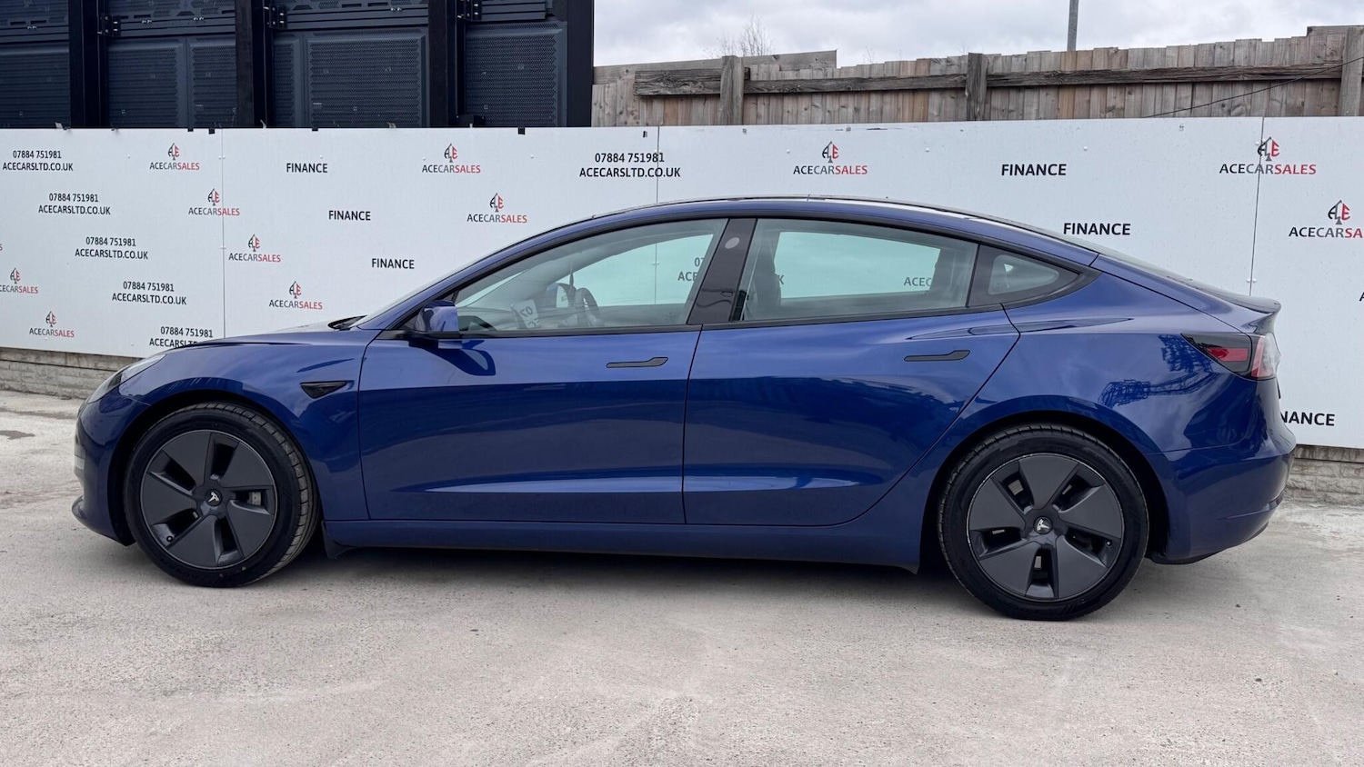 Used Tesla Model 3 2021 for sale - 77611474: Photo 5