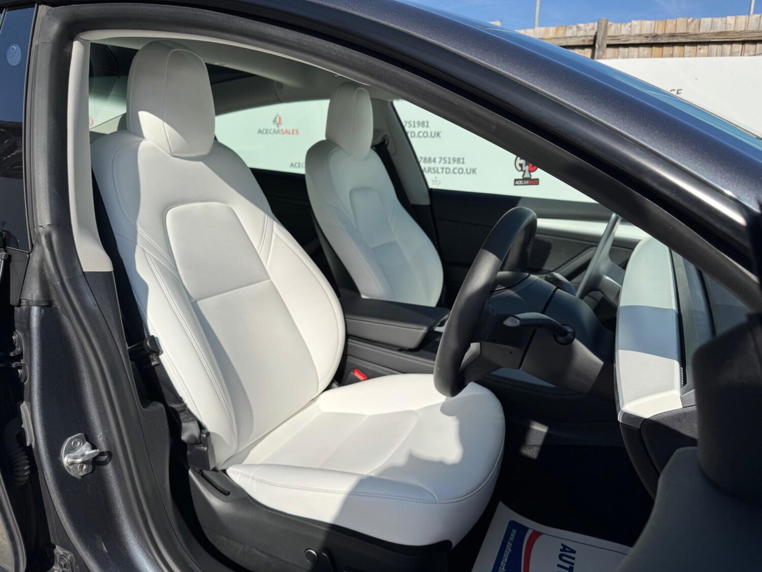 Used Tesla Model 3 for sale - 77940748: Photo 12