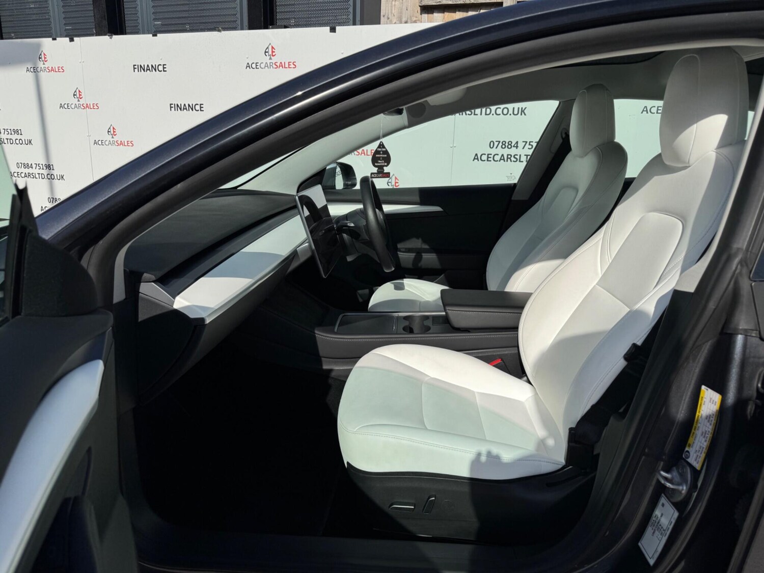 Used Tesla Model 3 for sale - 77940748: Photo 18