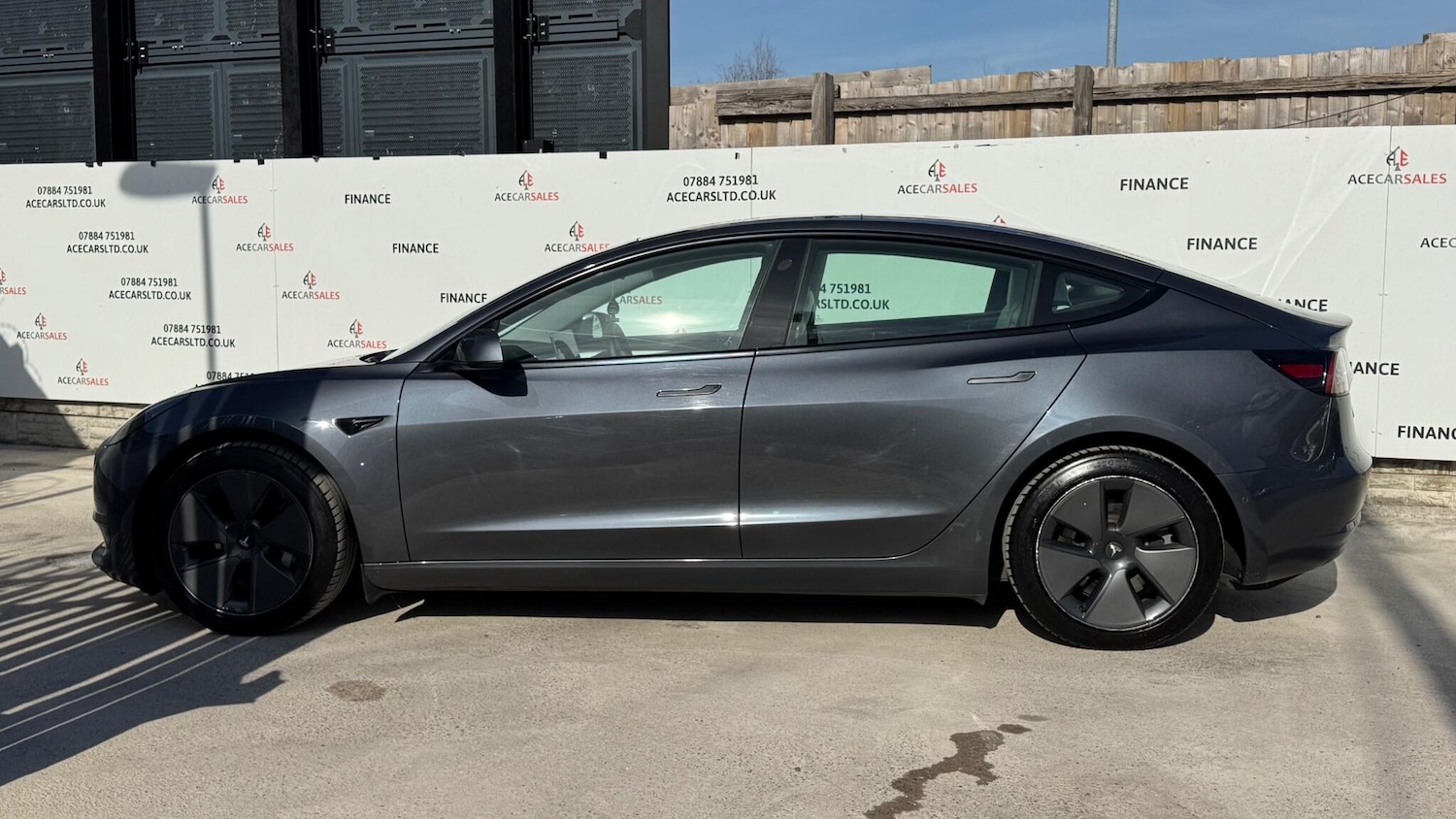 Used Tesla Model 3 for sale - 77940748: Photo 5