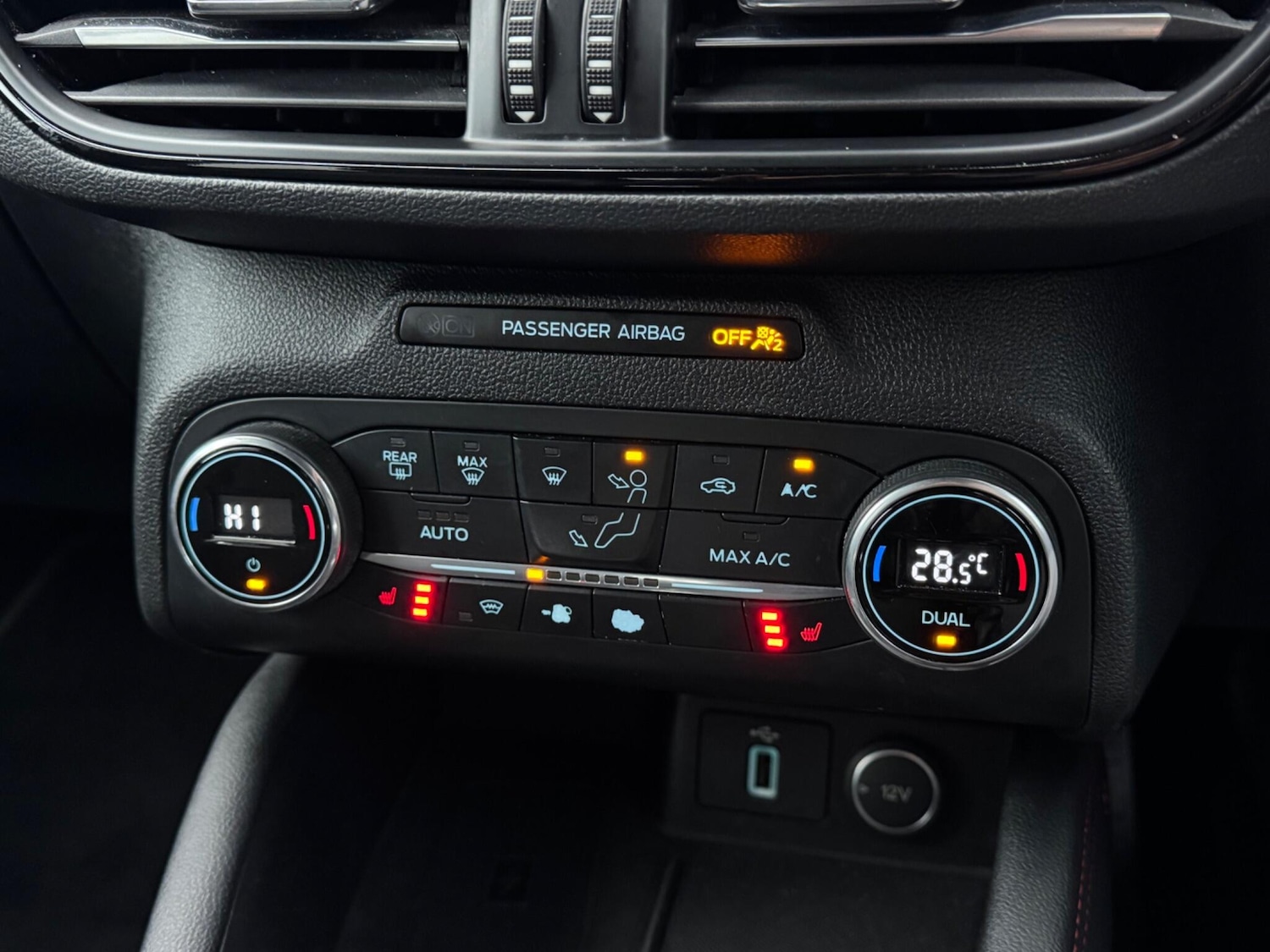 Used Ford Focus 2018 for sale - 77386387: Photo 25