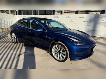 Used Tesla Model 3 2020 for sale - 76645958: Photo