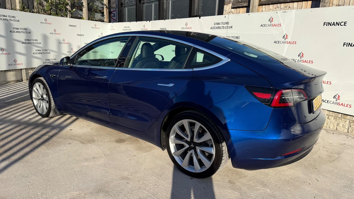 Used Tesla Model 3 2020 for sale - 76645958: Photo 6