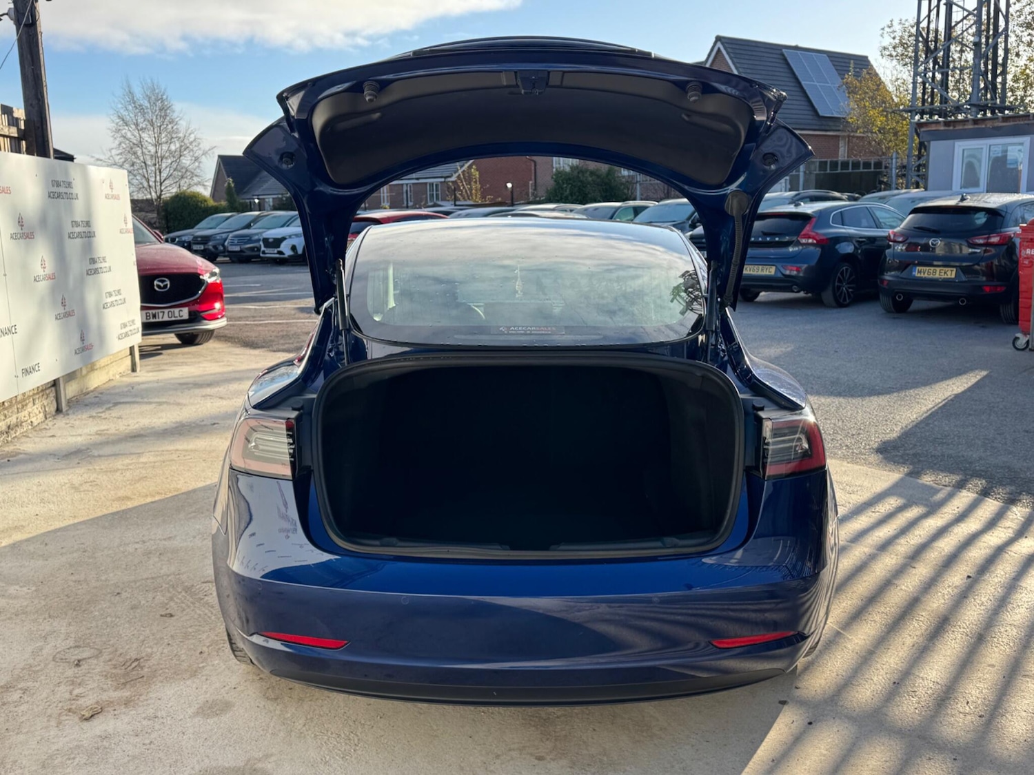 Used Tesla Model 3 2020 for sale - 76645958: Photo 84