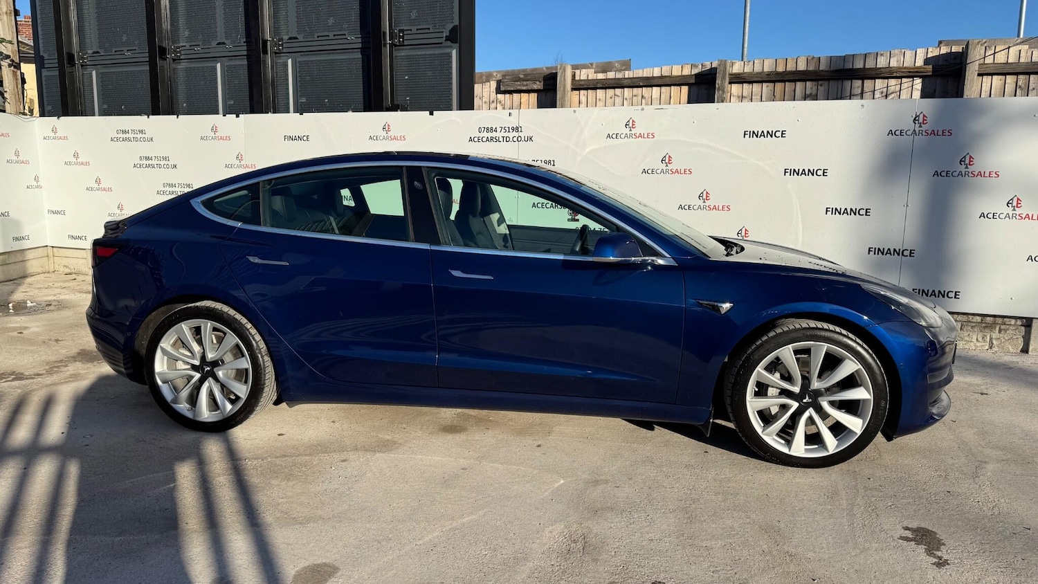 Used Tesla Model 3 2020 for sale - 76645958: Photo 9