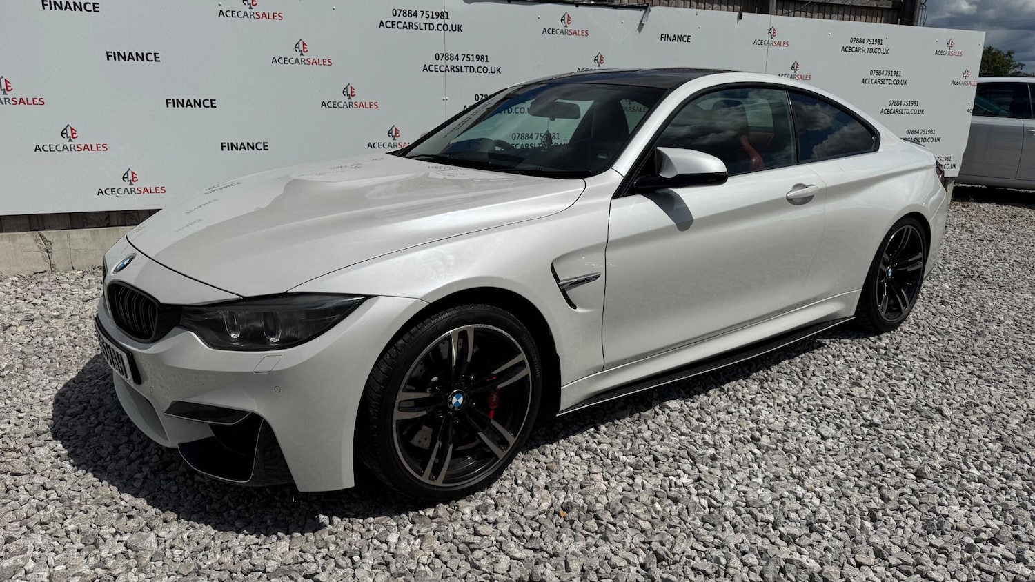 Used BMW M4 2015 for sale - 77853910: Photo 4