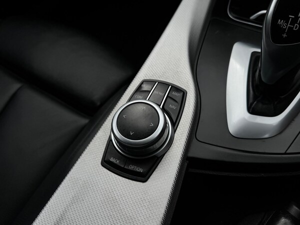 Used BMW 3 Series 2018 for sale - 75339652: Photo 28