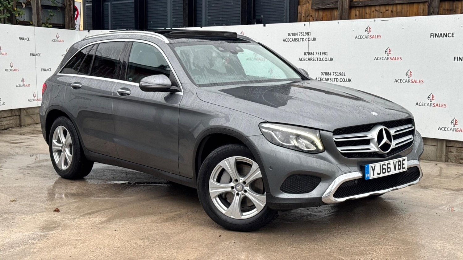 Used Mercedes-Benz GLC 2016 for sale - 76562327: Photo 1