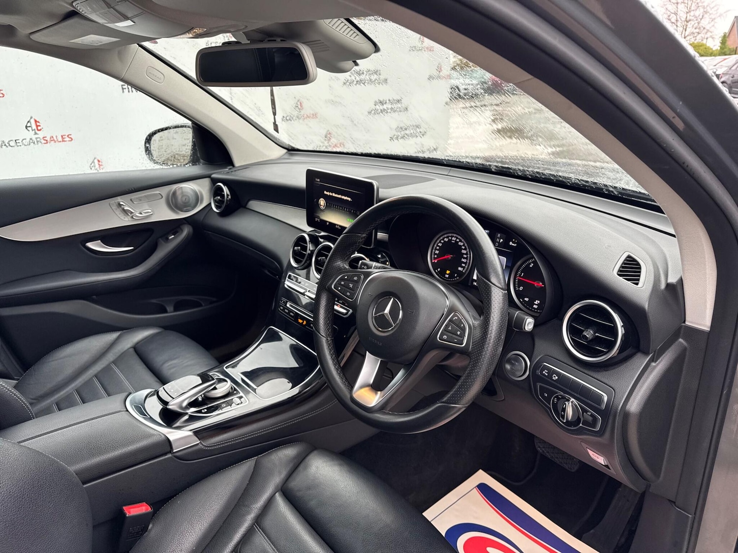 Used Mercedes-Benz GLC 2016 for sale - 76562327: Photo 10