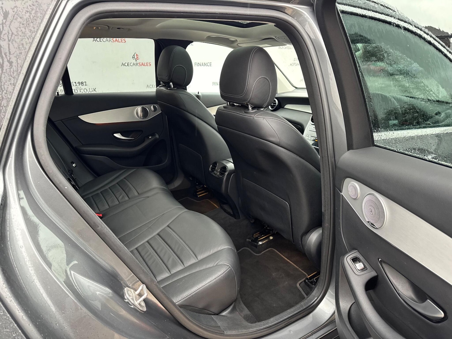 Used Mercedes-Benz GLC 2016 for sale - 76562327: Photo 13